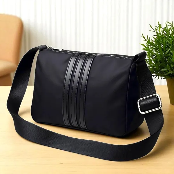 Black_Sling_Bags_Latest_Trendy_Small_Handbag,_Stylish_Cross_Body_Purse_For_Girls_&_Women
