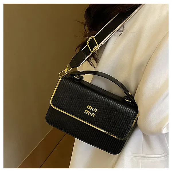 Women’s_Trendy_PU_Leather_Crossbody_Sling_Bag_–_Small_Plaid_Shoulder_Mobile_Bag,_Adjustable_Strap,_Lightweight_Casual_Everyday_Handbag,_Ladies_Designer_Side_Purse