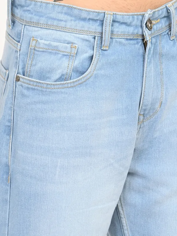 Straight_Fit_Jeans_For_Men