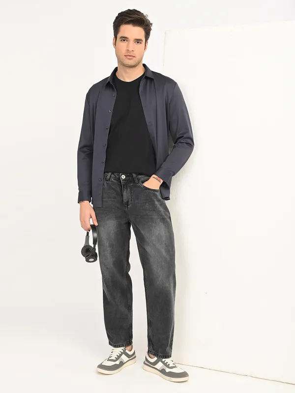 Straight_Fit_Jeans_For_Men