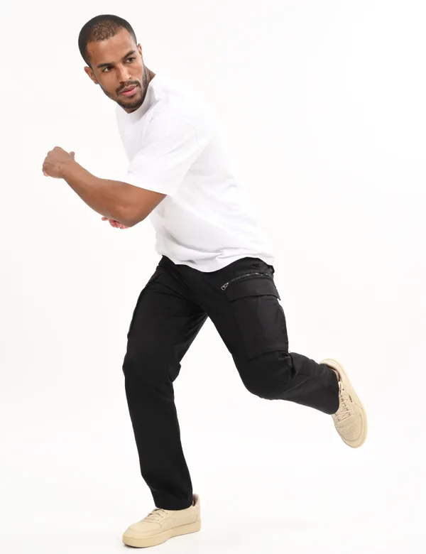 Black_Premium_Cotton_Solid_Cargo_For_Men