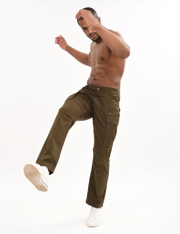 Dark_Green_Premium_Cotton_Solid_Cargo_For_Men