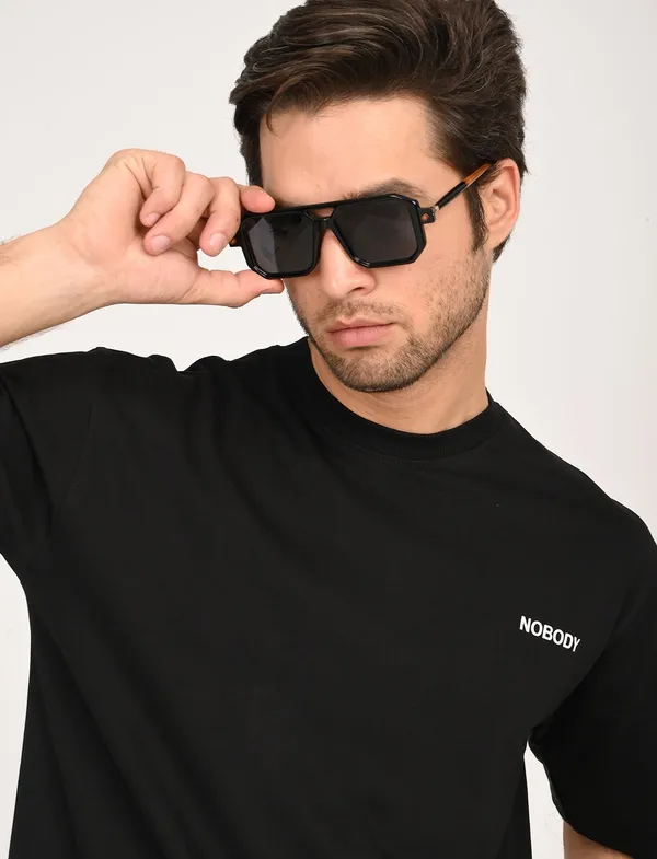 Black_Premium_Pure_Cotton_Solid_T-Shirt_For_Men