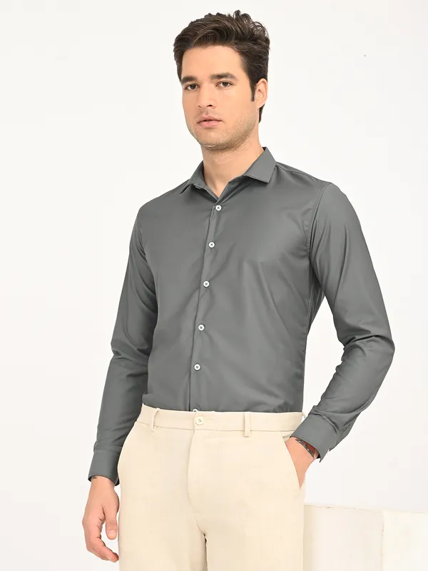 Premium_Cotton_Blend_Solid__Shirt_For_Men