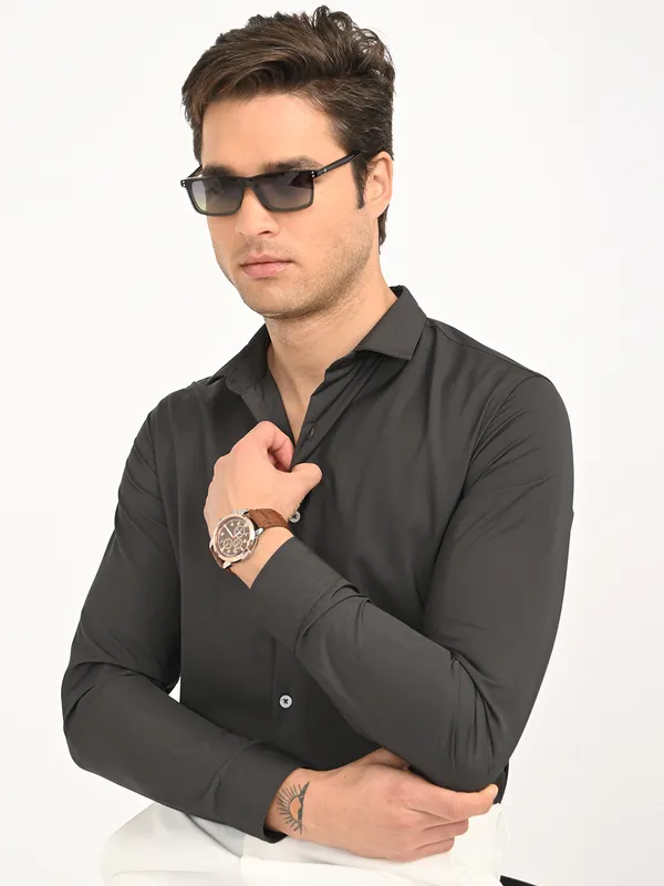Premium_Cotton_Blend_Solid__Shirt_For_Men