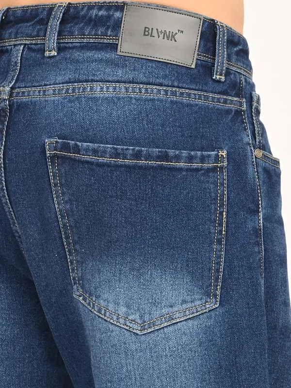 Straight_Fit_Jeans_For_Men