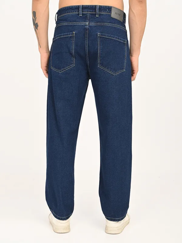 Straight_Fit_Jeans_For_Men