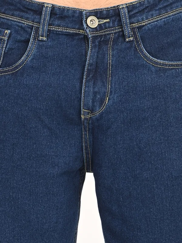 Straight_Fit_Jeans_For_Men