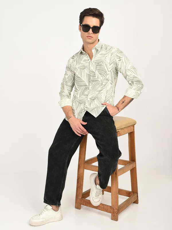Green_Premium_Pure_Cotton_Printed_Shirt_For_Men