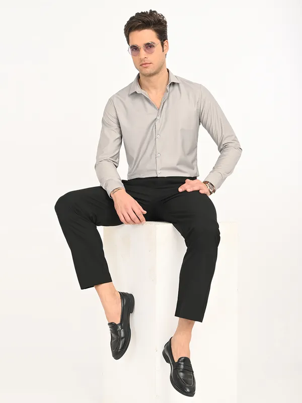 Premium_Cotton_Blend_Solid__Shirt_For_Men