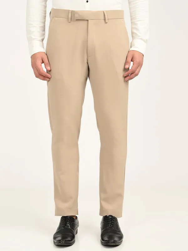 Beige_Premium_Lycra_Blend_Solid_Casual_Trousers_For_Men