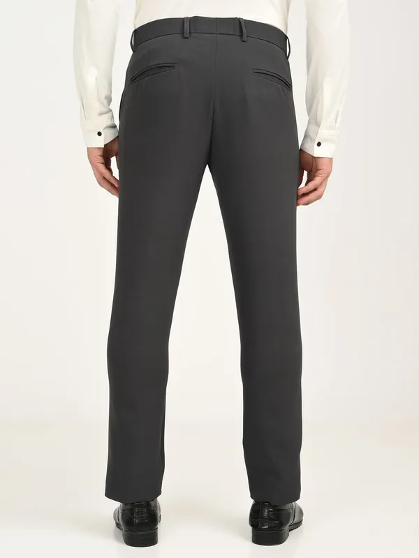 Dark_Grey_Premium_Lycra_Blend_Solid_Casual_Trousers_For_Men