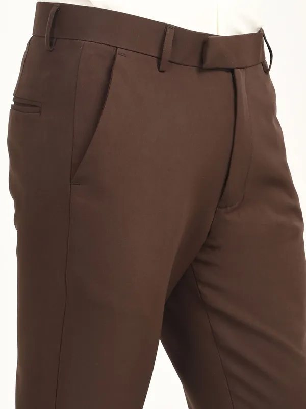 Brown_Premium_Lycra_Blend_Solid_Casual_Trousers_For_Men