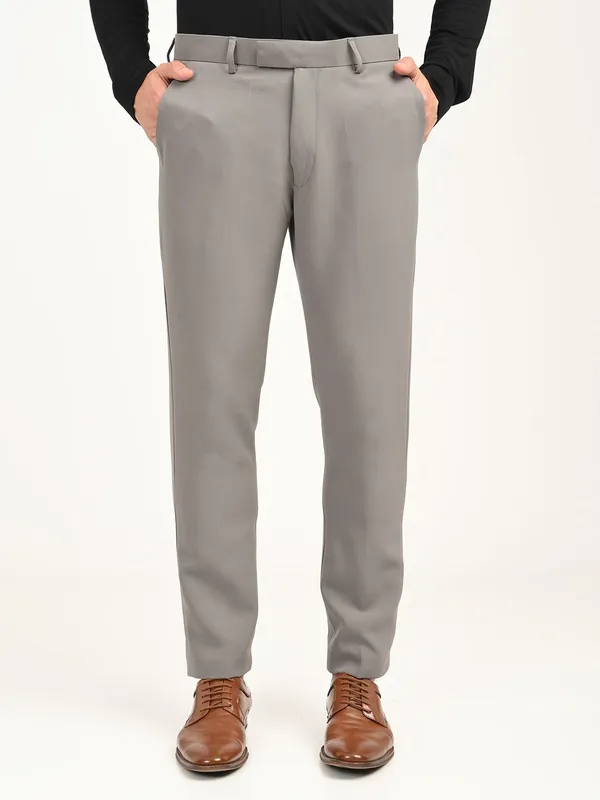 Grey_Premium_Lycra_Blend_Solid_Casual_Trousers_For_Men