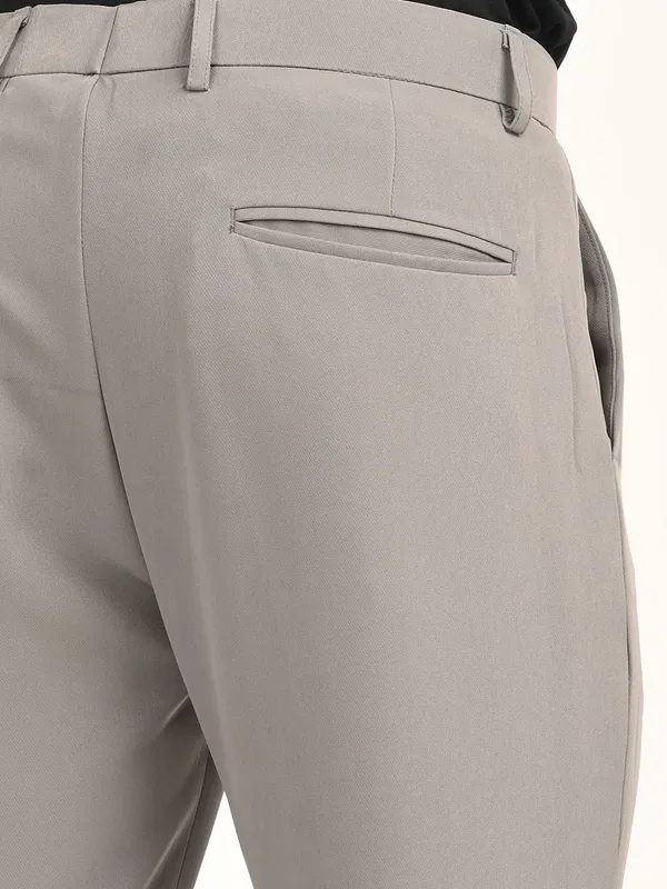 Grey_Premium_Lycra_Blend_Solid_Casual_Trousers_For_Men