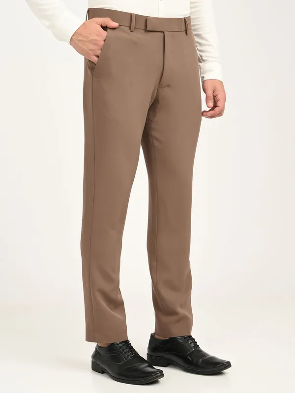 Khaki_Premium_Lycra_Blend_Solid_Casual_Trousers_For_Men