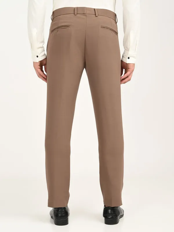Khaki_Premium_Lycra_Blend_Solid_Casual_Trousers_For_Men