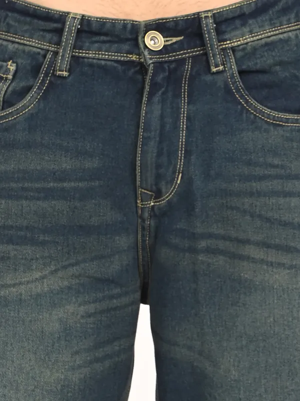 Straight_Fit_Jeans_For_Men