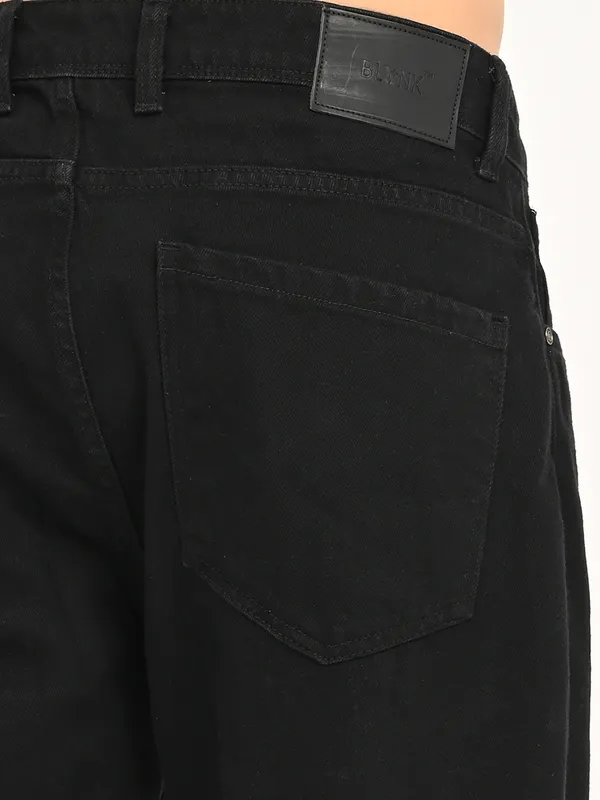 Straight_Fit_Jeans_For_Men