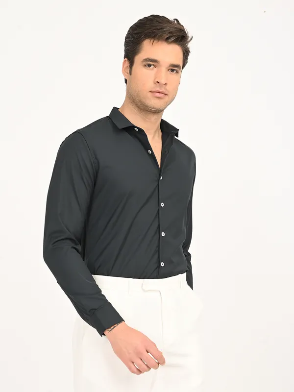 Premium_Cotton_Blend_Solid__Shirt_For_Men