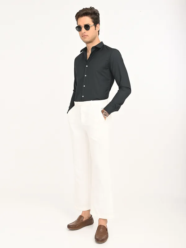 Premium_Cotton_Blend_Solid__Shirt_For_Men