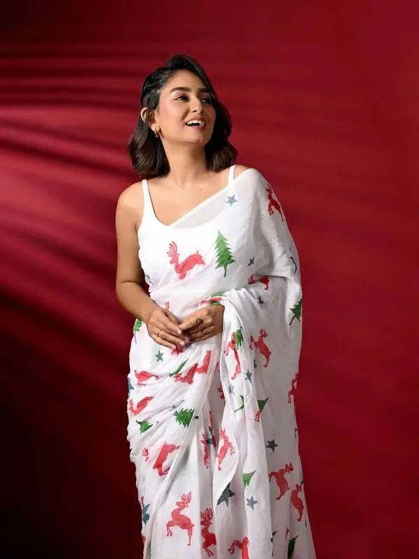 White_Elegant_Design_Linen_Blend_Saree_For_Women