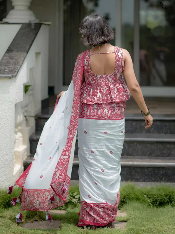 White_Elegant_Design_Cotton_Saree_For_Women