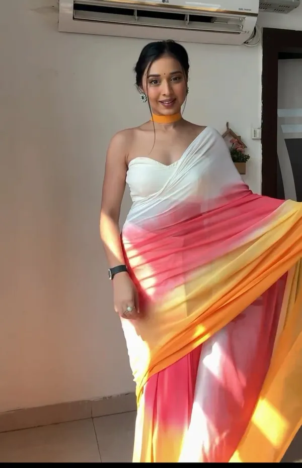 Multicolor_Elegant_Design_Silk_Blend_Saree_For_Women