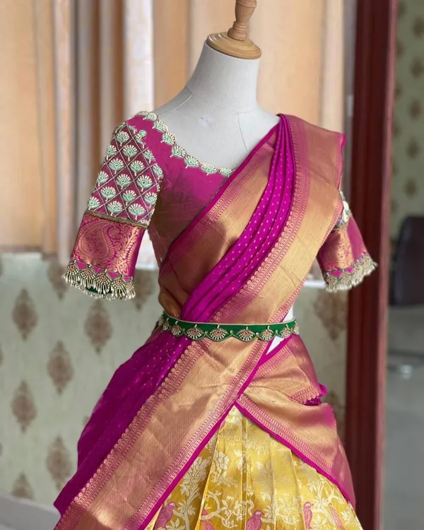 Yellow_And_Pink_Elegant_Design_Banarasi_Silk_Half_Saree_With_Dupatta_For_Women