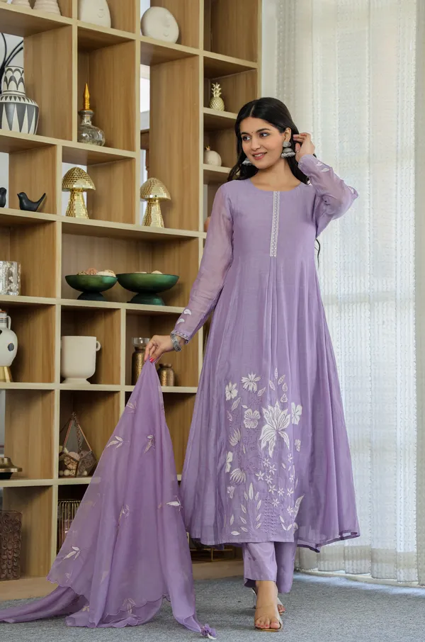 Purple_Elegant_Design_Embroidered_Georgette_Anarkali_Suit_Set_With_Dupatta_For_Women
