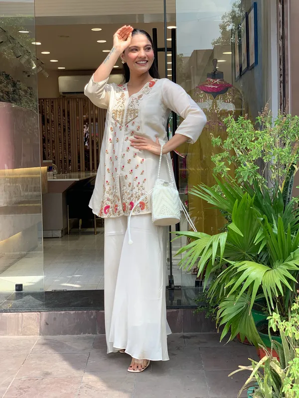 White_Silk_Kurti_Palazzo_Set_For_Women