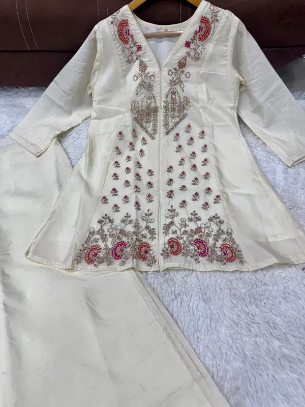White_Silk_Kurti_Palazzo_Set_For_Women