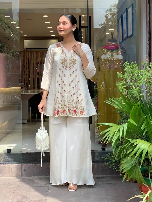 White_Silk_Kurti_Palazzo_Set_For_Women
