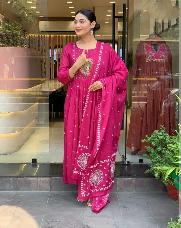 Pink_Elegant_Design_Embellished_Georgette_Anarkali_Suit_Set_With_Dupatta_For_Women