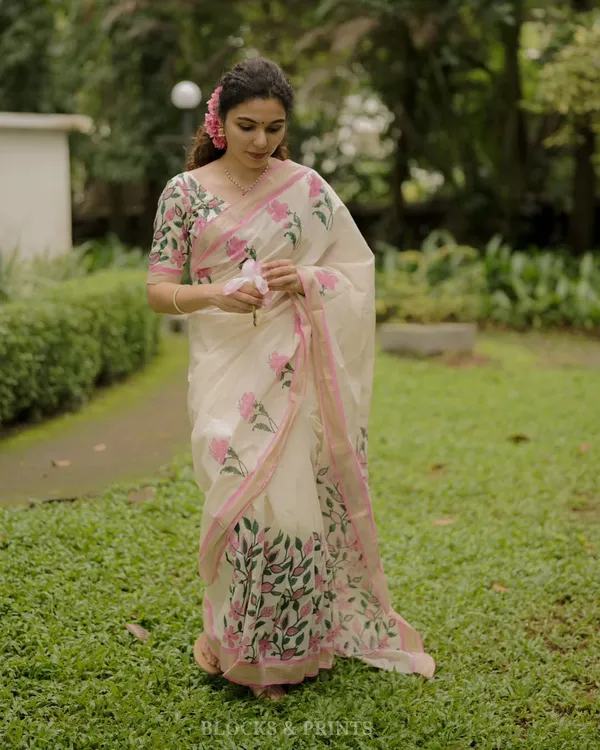White_And_Pink_Elegant_Design_Embroidered_Organza_Saree_For_Women
