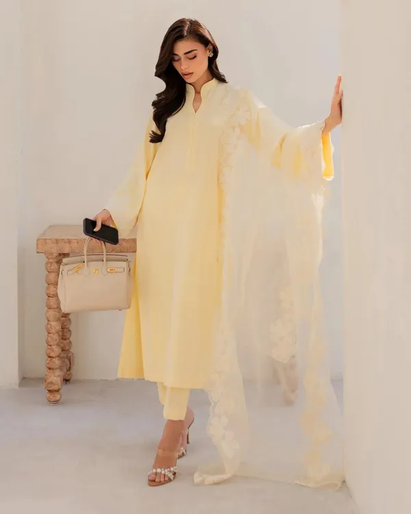 Yellow_Chanderi_Silk_Kurti_Pant_And_Dupatta_Set_For_Women