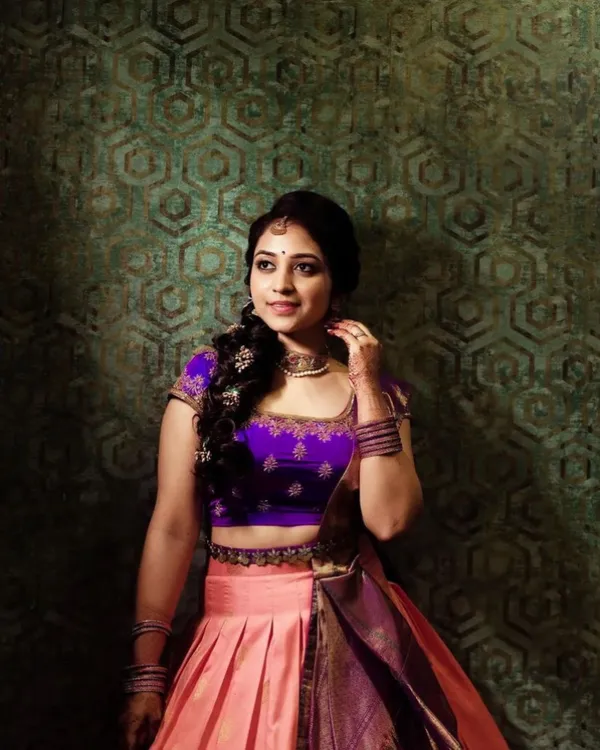 Pink_And_Purple_Elegant_Design_Embroidered_Silk_Blend_Half_Saree_With_Dupatta_For_Women