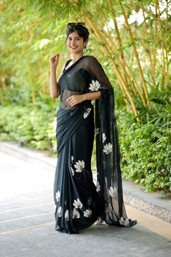 Black_Elegant_Design_Embroidered_Net_Saree_For_Women