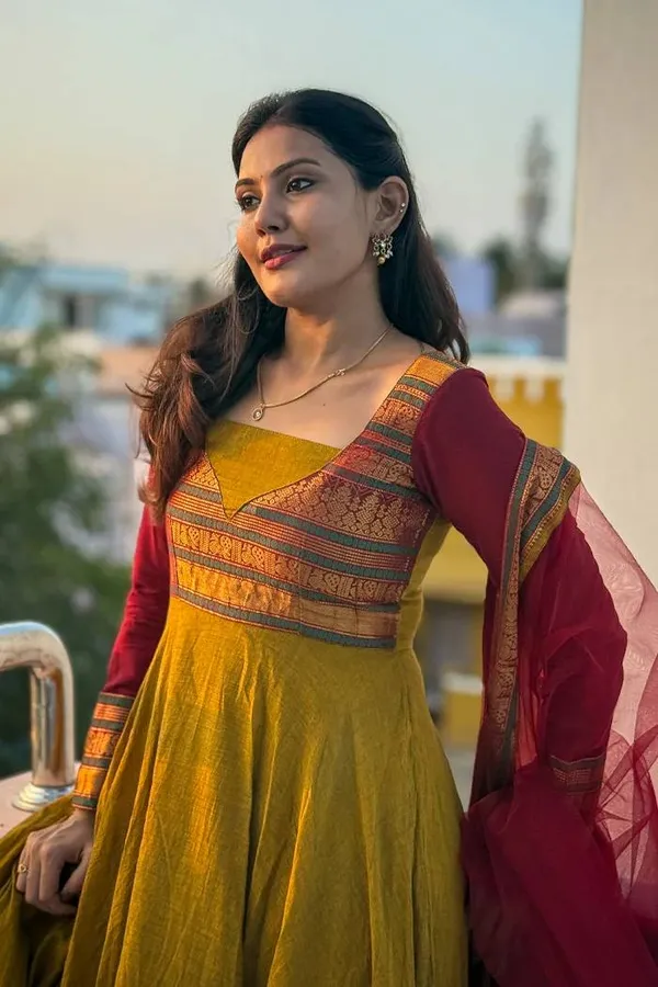 Mustard_Vichitra_Silk_Gown_Dupatta_2_Piece_Set_For_Women