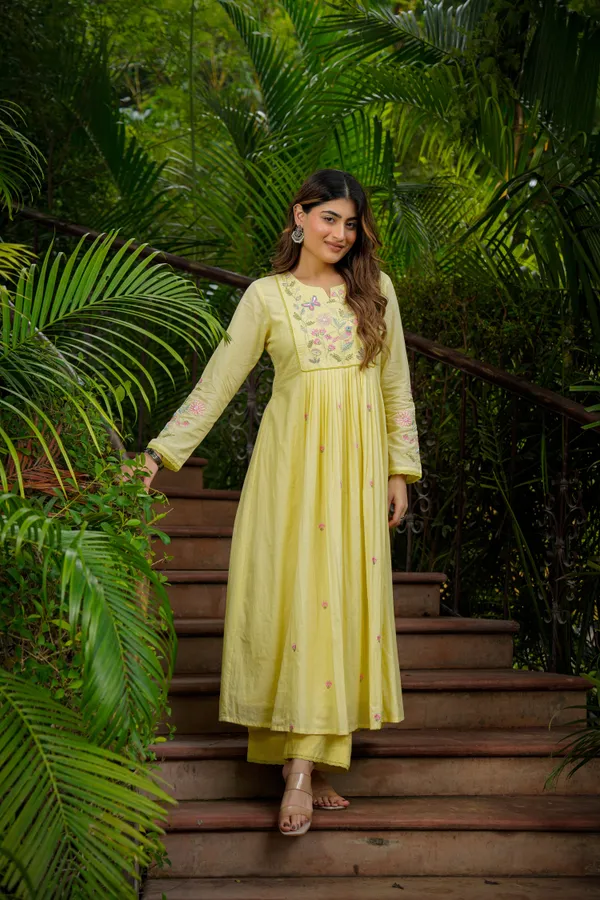 Yellow_Chanderi_Silk_Kurti_Pant_And_Dupatta_Set_For_Women
