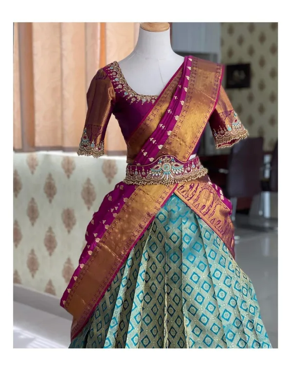 Green_And_Purple_Elegant_Design_Embellished_Kanchipuram_Silk_Half_Saree_With_Dupatta_For_Women