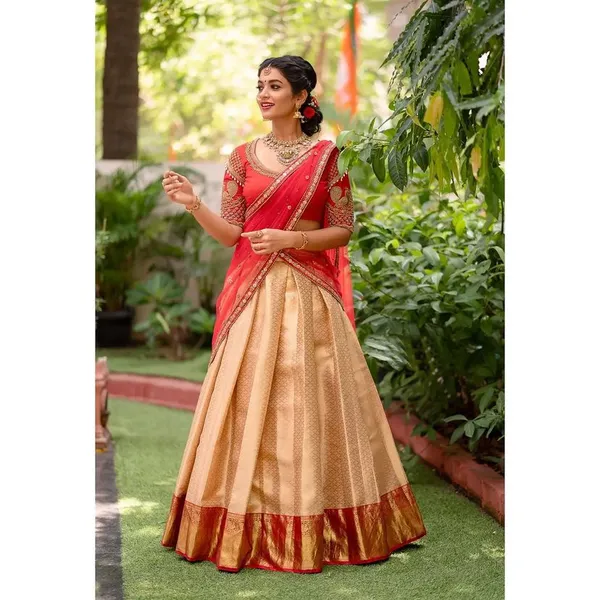 Red_Elegant_Design_Embroidered_Banarasi_Silk_Half_Saree_With_Dupatta_For_Women