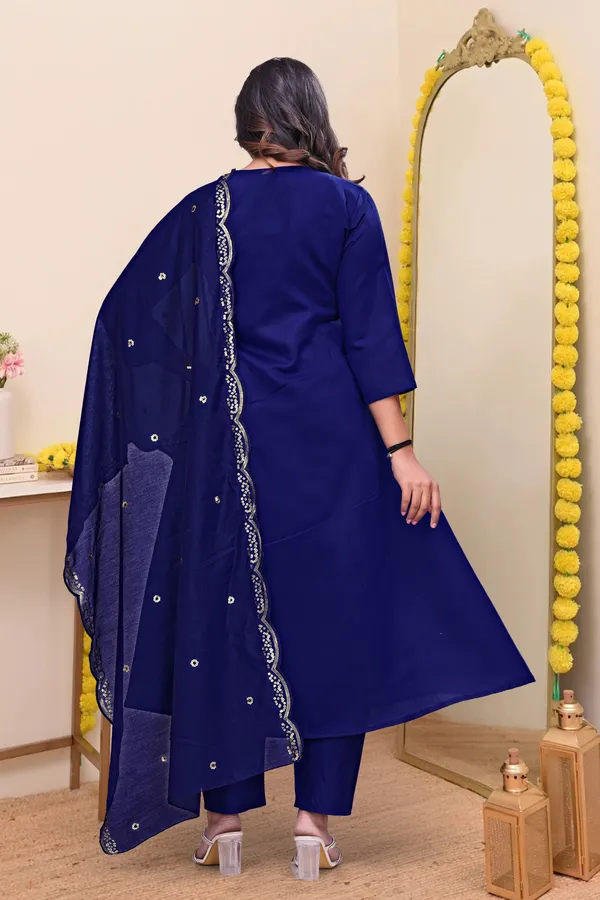 Blue_Elegant_Design_Embroidered_Georgette_Anarkali_Suit_Set_With_Dupatta_For_Women