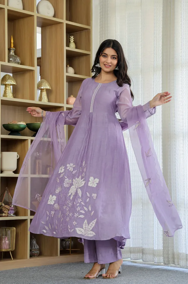Purple_Elegant_Design_Embroidered_Georgette_Anarkali_Suit_Set_With_Dupatta_For_Women