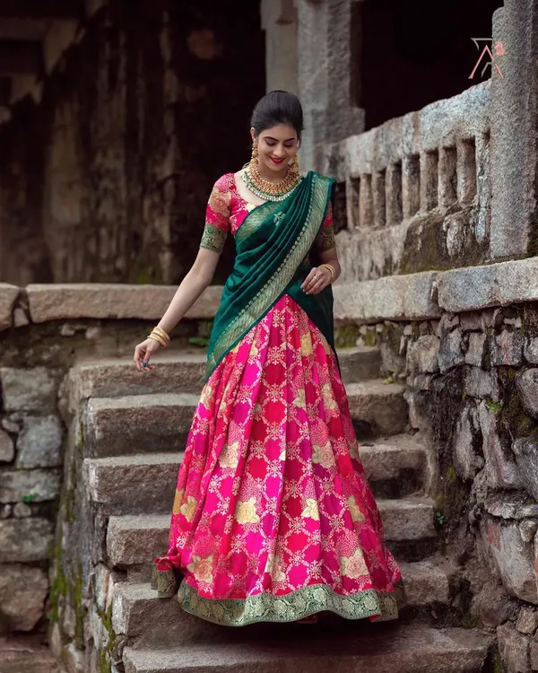 Pink_And_Green_Elegant_Design_Brocade_Silk_Half_Saree_With_Dupatta_For_Women