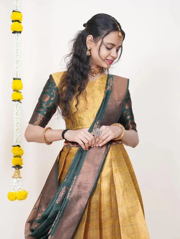 Multicolour_Elegant_Design_Banarasi_Silk_Half_Saree_For_Women