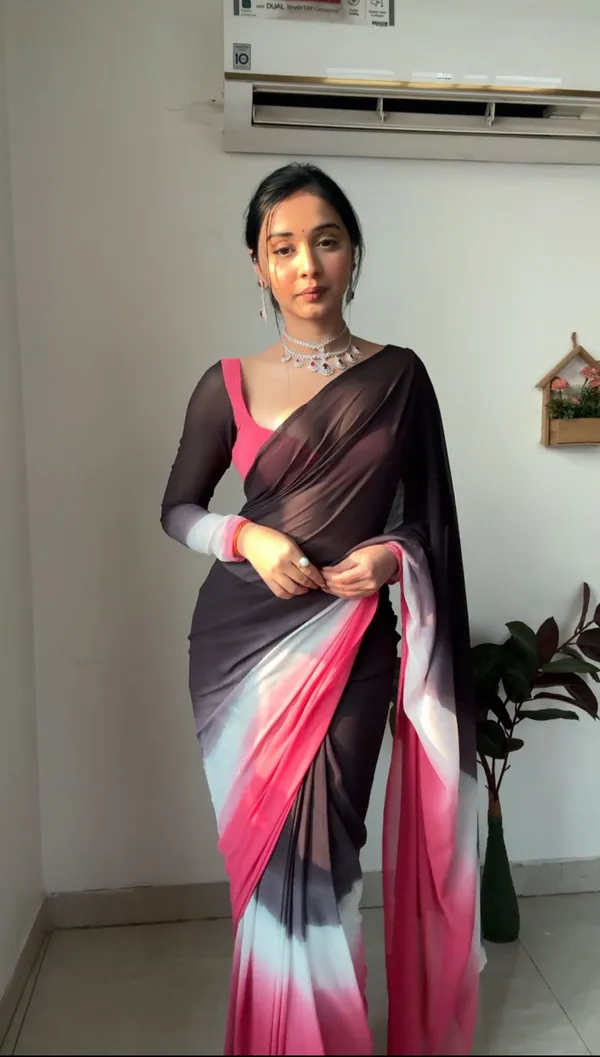 Pink_And_Black_Elegant_Design_Georgette_Saree_For_Women