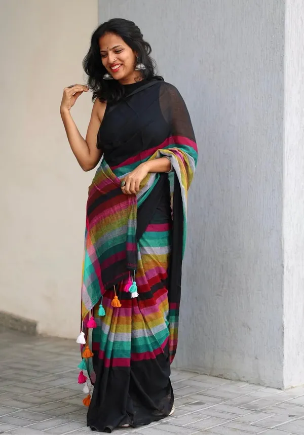Black_Elegant_Design_Chiffon_Saree_For_Women