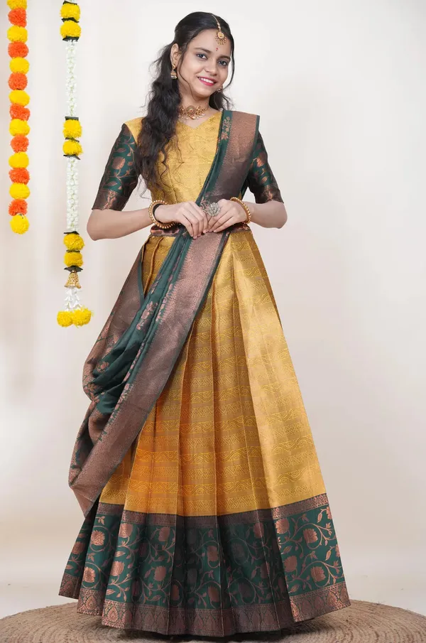 Multicolour_Elegant_Design_Banarasi_Silk_Half_Saree_For_Women