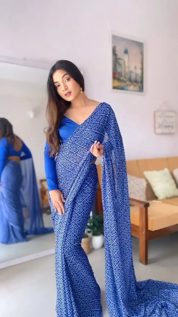 Blue_Elegant_Design_Georgette_Saree_For_Women